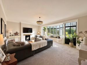 Photo 28- click for photo gallery